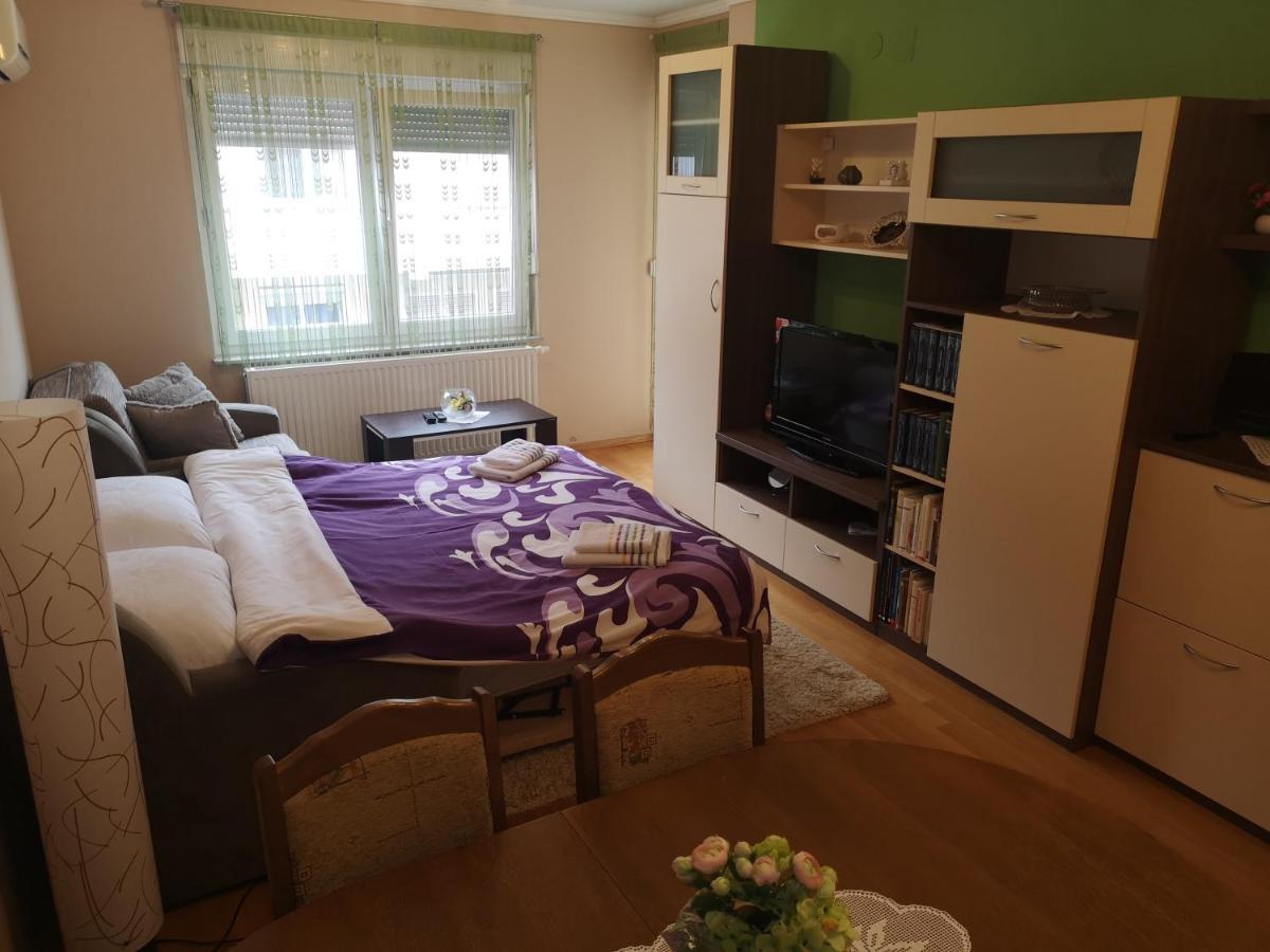 Dora Apartamento Ðakovo Exterior foto